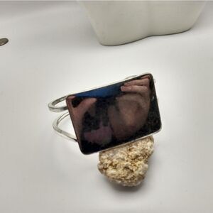 Silver tone statement grunge simplstic‎ bracelet